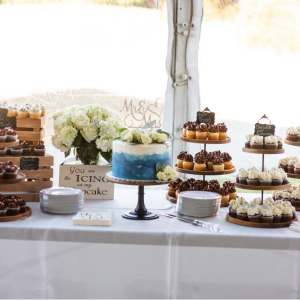 Belledor Wedding Dessert Table Cupcakes and Cake Mr. & Mrs